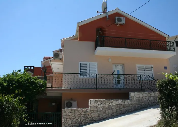 Apartament With A Parking Space Marina, Trogir - 11607
