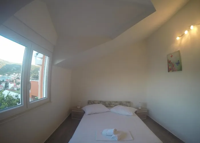 Apartament With A Parking Space Marina, Trogir - 11607